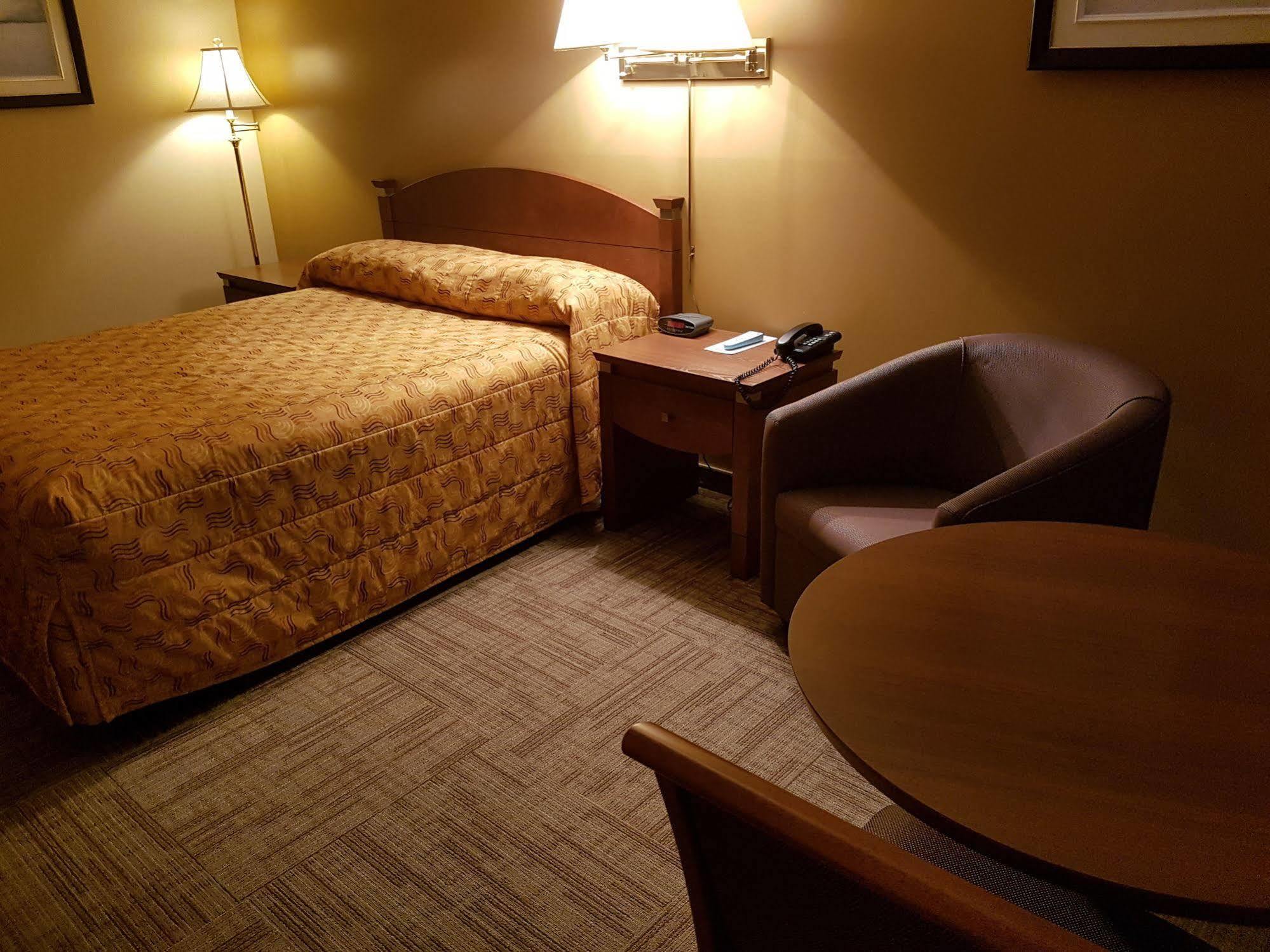 Hotel Matagami Ngoại thất bức ảnh